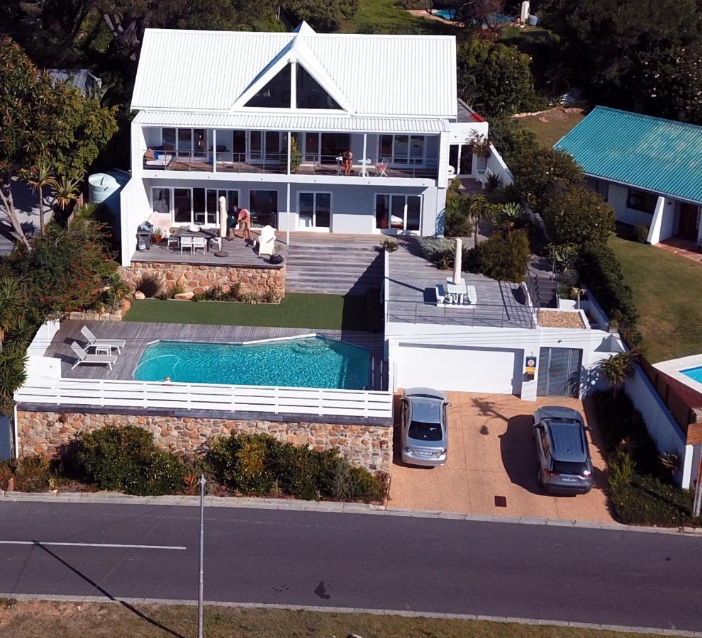 Bright Camps Bay Loft With Stunning Views And Shared Pool Διαμέρισμα Κέιπ Τάουν Εξωτερικό φωτογραφία